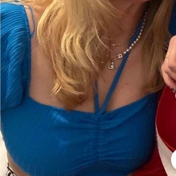 NWT New Zara Blue Ribbed Crop Top Size Large - Picture 3 of 5